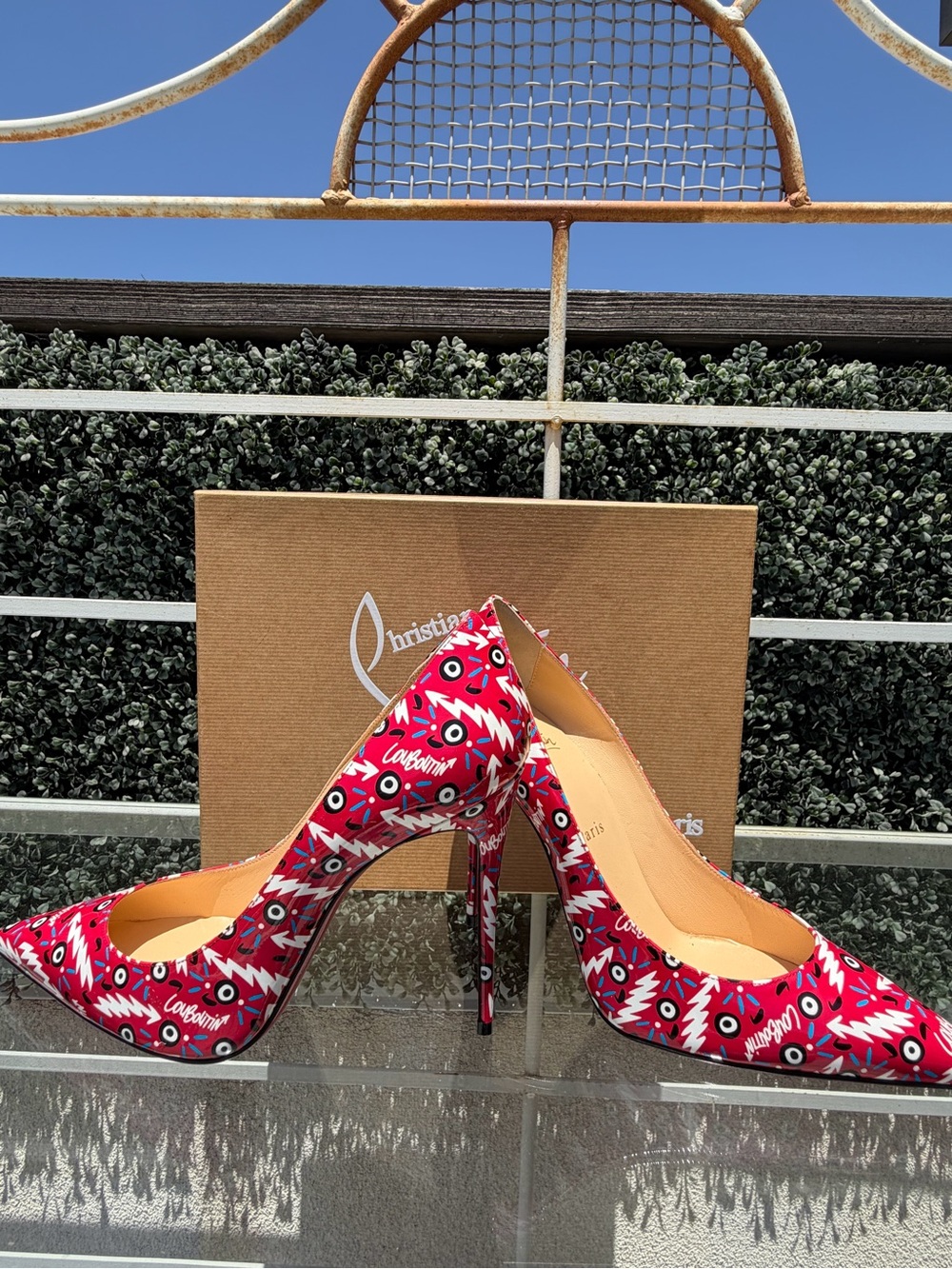 Christian Louboutin Pigalle “Loubitag” Capsule Pumps, Heels Red/Multicolor 8.5 - Picture 10 of 10